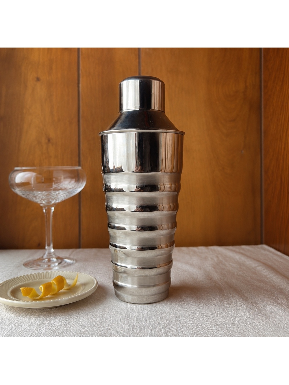 Vintage Stainless Steel Cocktail Shaker 9 Inch Ribbed Barware With Lid Strainer
